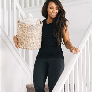 Zyia parallel black tank size small